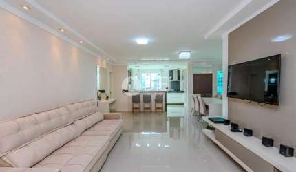 Um belo apartamento na meia praia com 3 suÍtes!, Meia Praia, Itapema - SC