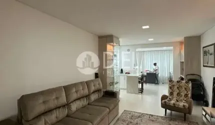 Apartamento com 3 dormitÓrios sendo 1 suÍte, Meia Praia, Itapema - SC
