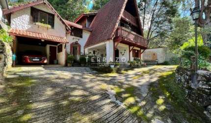 Casa à venda, 3 quartos, 1 suíte, 3 vagas, Cascata dos Amores - Teresópolis/RJ