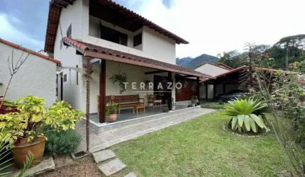 Casa à venda, 3 quartos, 1 suíte, 4 vagas, Comary - Teresópolis/RJ