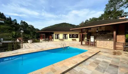 Casa em Condomínio à venda, 5 quartos, 5 suítes, 6 vagas, Albuquerque - Teresópolis/RJ