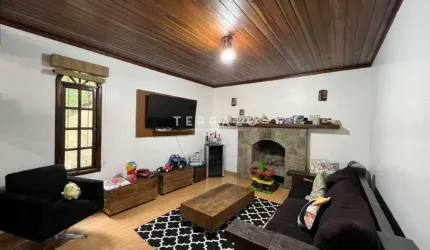 Casa à venda, 4 quartos, 1 suíte, 5 vagas, Panorama - Teresópolis/RJ