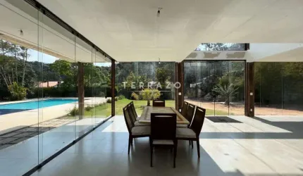 Casa em Condomínio à venda, 3 quartos, 3 suítes, 4 vagas, Vargem Grande - Teresópolis/RJ