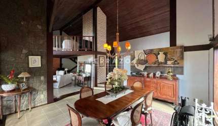 Casa à venda, 6 quartos, 6 suítes, 6 vagas, Itaipava - Petrópolis/RJ