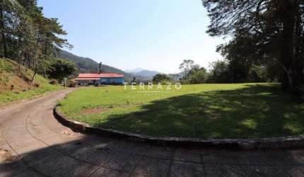 Casa à venda, 3 quartos, 1 suíte, 4 vagas, Granja Guarani - Teresópolis/RJ