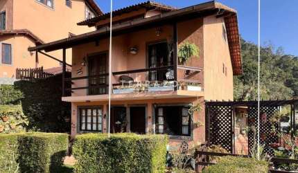 Casa em Condomínio à venda, 3 quartos, 1 suíte, 1 vaga, Comary - Teresópolis/RJ