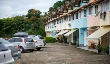 Casa em Condomínio à venda, 3 quartos, Cascata Guarani - Teresópolis/RJ