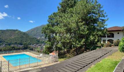 Casa à venda, 5 quartos, 5 suítes, 5 vagas, Iucas - Teresópolis/RJ
