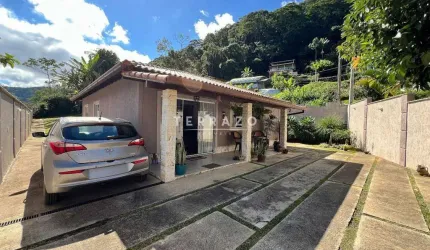 Casa à venda, 3 quartos, 1 suíte, 4 vagas, Albuquerque - Teresópolis/RJ