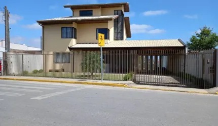 Casa + área gourmet + piscina no centro da Lapa