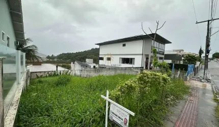 Terreno na Pedra Branca