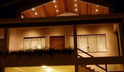 Linda Casa À Venda em Condomínio Fechado Atibaia