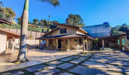 Chácara à venda em Mairiporã-SP, bairro Jundiaizinho, com 2 quartos