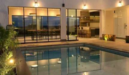Casa à venda no bairro Condomínio Marinas di Caldas - Caldas Novas/GO