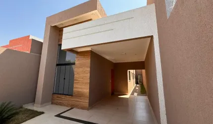 Casa no setor bairro popular em Caldas Novas GO
