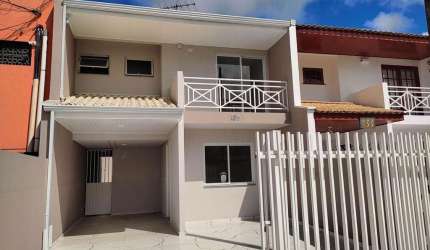 Sobrado para Venda em São José dos Pinhais, São Pedro, 3 dormitórios, 1 suíte, 3 banheiros, 3 vagas