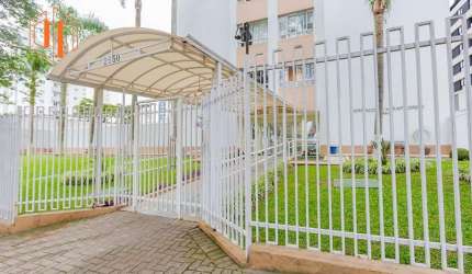 Apartamento para Venda em Curitiba, Água Verde, 2 dormitórios, 1 banheiro, 1 vaga