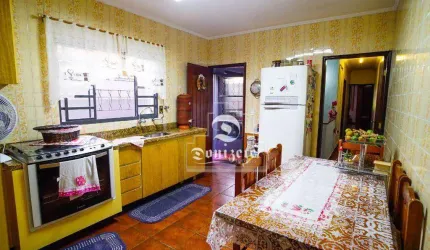 Casa com 4 dormitórios à venda, 174 m² por R$ 949.000,00 - Vila Eldízia - Santo André/SP