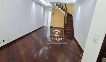 Sobrado com 3 dormitórios à venda, 247 m² por R$ 920.000,00 - Vila Pires - Santo André/SP