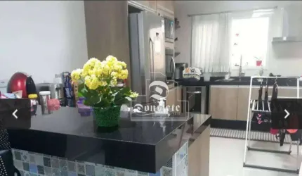 Sobrado com 3 dormitórios à venda, 169 m² por R$ 899.999,00 - Vila Bastos - Santo André/SP