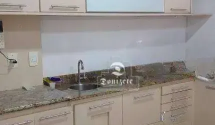 Sobrado á venda no Bairro Casa Branca em Santo André com 2 dormitórios