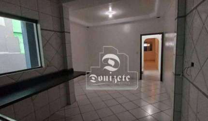 Sobrado com 4 dormitórios à venda, 216 m² por R$ 750.000,01 - Campestre - Santo André/SP