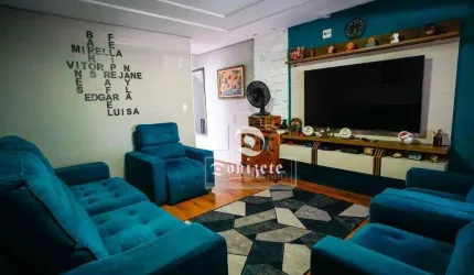 Sobrado com 3 dormitórios à venda, 189 m² por R$ 745.000,00 - Campestre - Santo André/SP