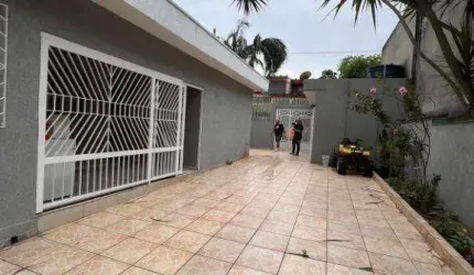 Casa Térrea com 03 dormitórios | Frente para 2 ruas