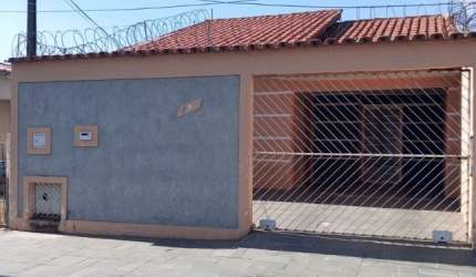 Casa térrea na Vila Fiori