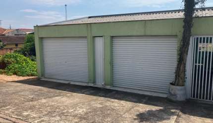 Casa Usada com Ponto Comercial Bairro Nações