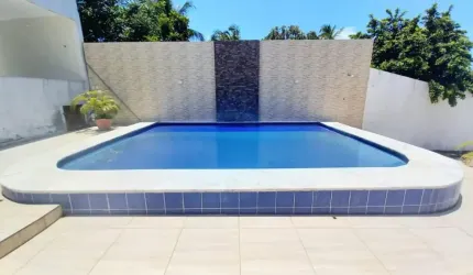 LINDA CASA NO LITORAL SUL