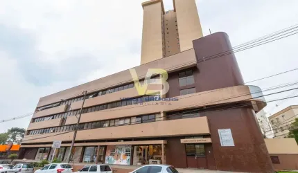 Sala Comercial com Lavabo 29m² no Portão
