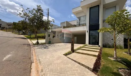 Linda Casa no Condomínio Vale das Águas