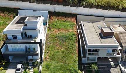 Terreno em Condomínio de Bragança Paulista, São Paulo.