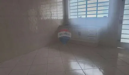 Casa para locação centro de Bragança Paulista.