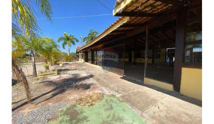 Ponto comercial com uma estrutura completa