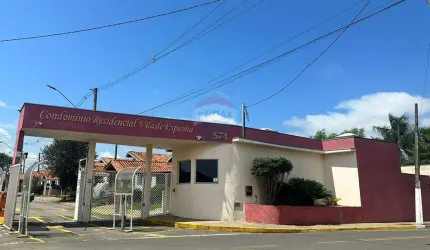 Casa térrea em condomínio - Vila de Espanha na Penha