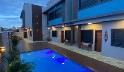 Apartamento para Locação em Garopaba, Limpa, 2 dormitórios, 1 banheiro, 1 vaga