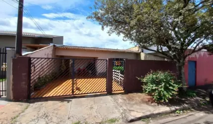 Casa com 4 quartos à venda na Rua Nápoles, Parque Residencial João Piza, Londrina por R$ 380.000
