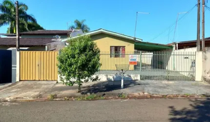 Casa com 3 quartos à venda na Rua César de Oliveira Bertin, Jardim Vale Verde, Londrina por R$ 380.000
