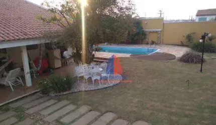 Sobrado com 3 dormitórios à venda, 306 m² por R$ 2.200.000,00 - Vila Santa Maria - Americana/SP