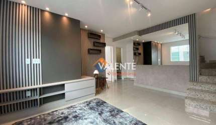 Sobrado com 2 dormitórios à venda por R$ 850.000,00 - Campo Grande - Santos/SP