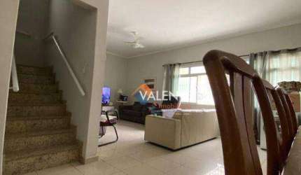 Sobrado com 3 dormitórios à venda, 172 m² por R$ 1.325.000,00 - Campo Grande - Santos/SP
