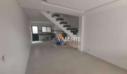 Sobrado com 3 dormitórios à venda, 108 m² por R$ 670.000,00 - Caiçara - Praia Grande/SP