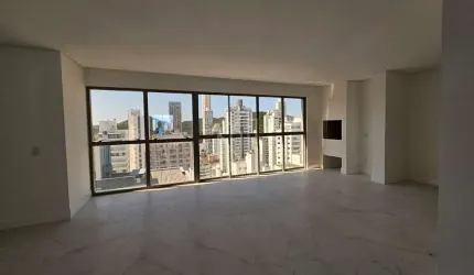 Apartamento decorado no Edifício Las Brisas