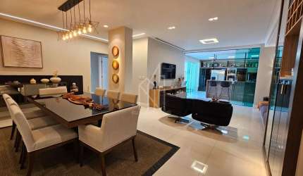 Apartamento Garden no centro de Balneário Camboriú