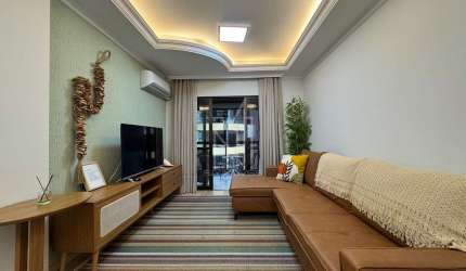 Apartamento quadra mar no Edifício Bordon
