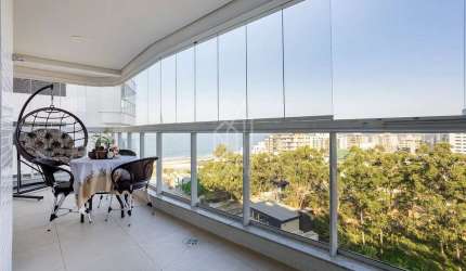Apartamento mobiliado no Edifício  Amores da Brava Club House