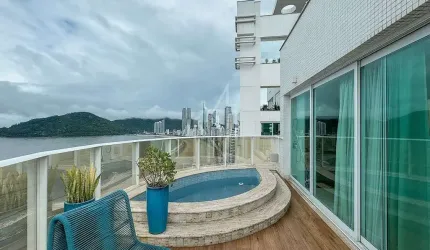 Cobertura Duplex Frente mar no Gran Felicita