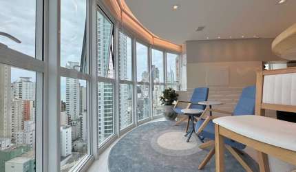 Apartamento mobiliado no Edifício Elegance Tower